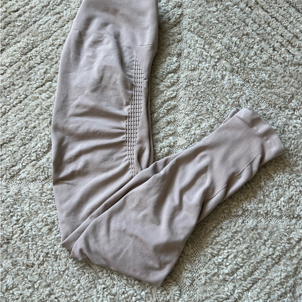 Alphalete Women's Leggings in Light Pink